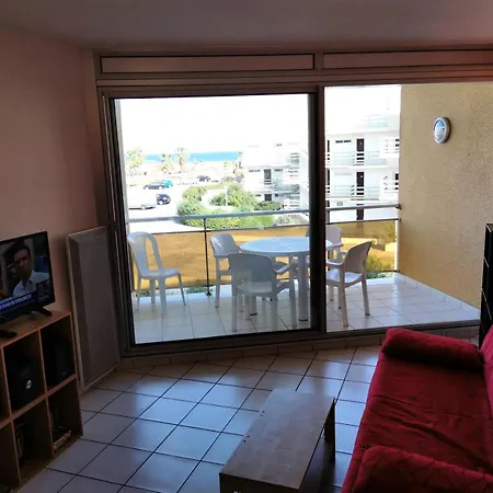 Apartment Le Neptune - 2 Pieces 4 Couchages Port Mae-8124 *